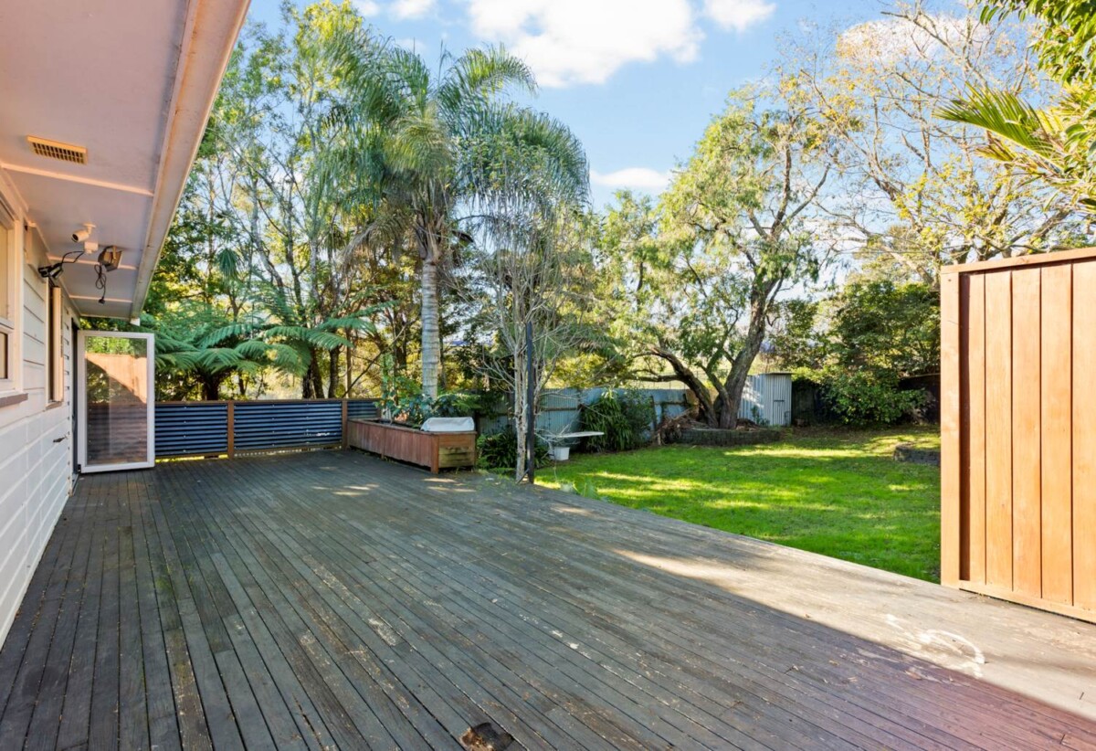 With RC & EPA for 7-lot subdivision, BC pending, 96 Millbrook Road, Sunnyvale, Auckland
