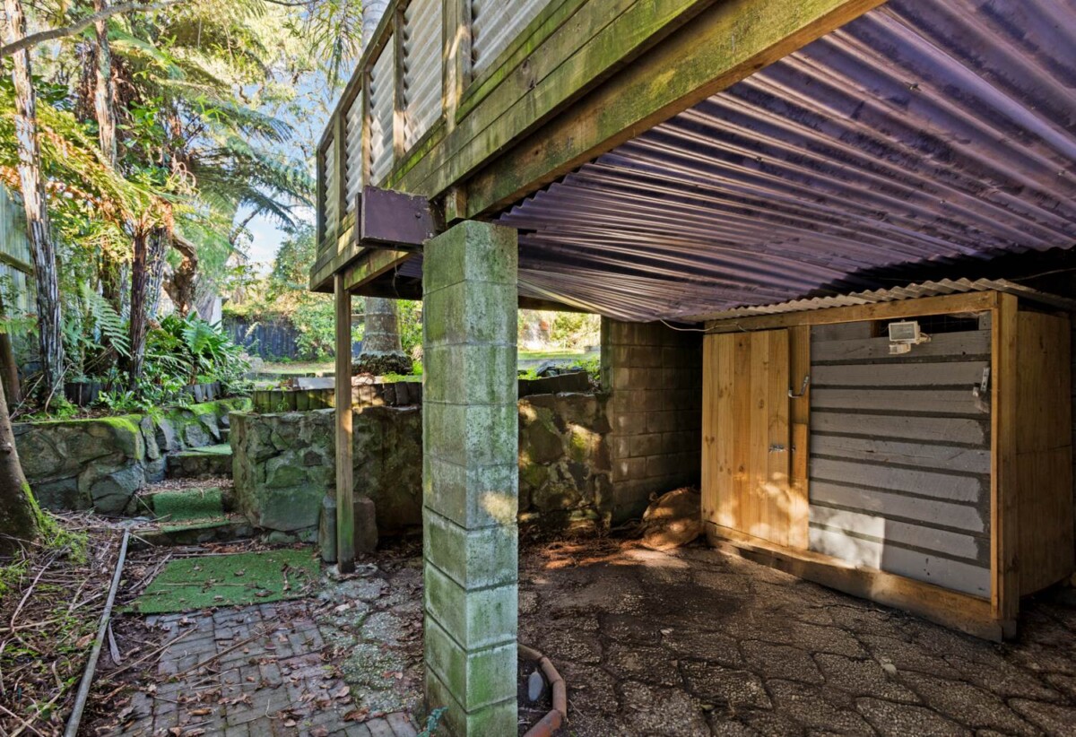 With RC & EPA for 7-lot subdivision, BC pending, 96 Millbrook Road, Sunnyvale, Auckland