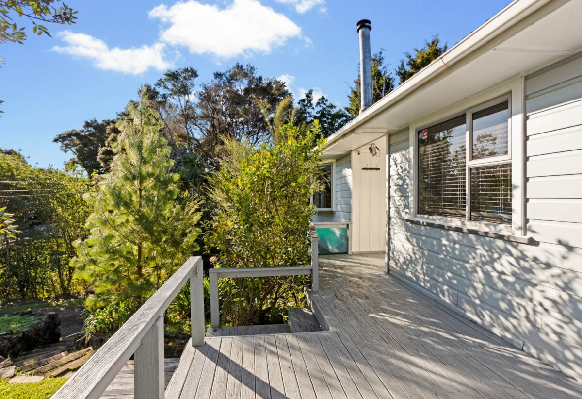 With RC & EPA for 7-lot subdivision, BC pending, 96 Millbrook Road, Sunnyvale, Auckland