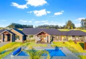 Vendor is Sydney bound, 5 bedrooms luxurious lifestyle house ON 11,710 m2 land, 1 Kaituhi Lane, Coatesville, Auckland