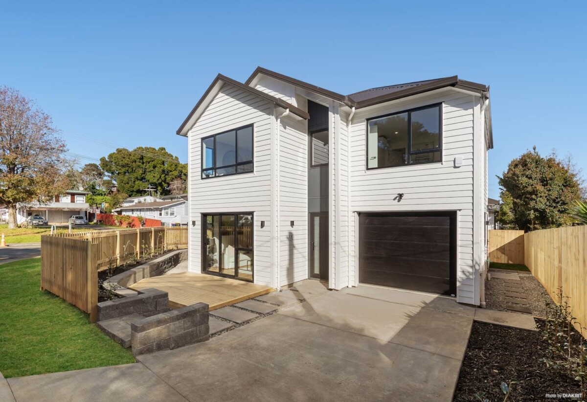13 Fuchsia Place, Birkdale, Auckland