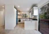 2/30 Roberts Road, Glenfield, Auckland