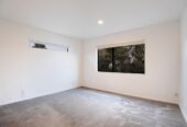 2/30 Roberts Road, Glenfield, Auckland