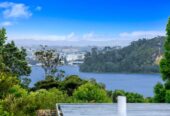 1/4 Lynn Road, Glenfield, Auckland