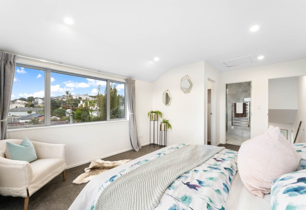 11 Manuwai Road, Torbay, Auckland