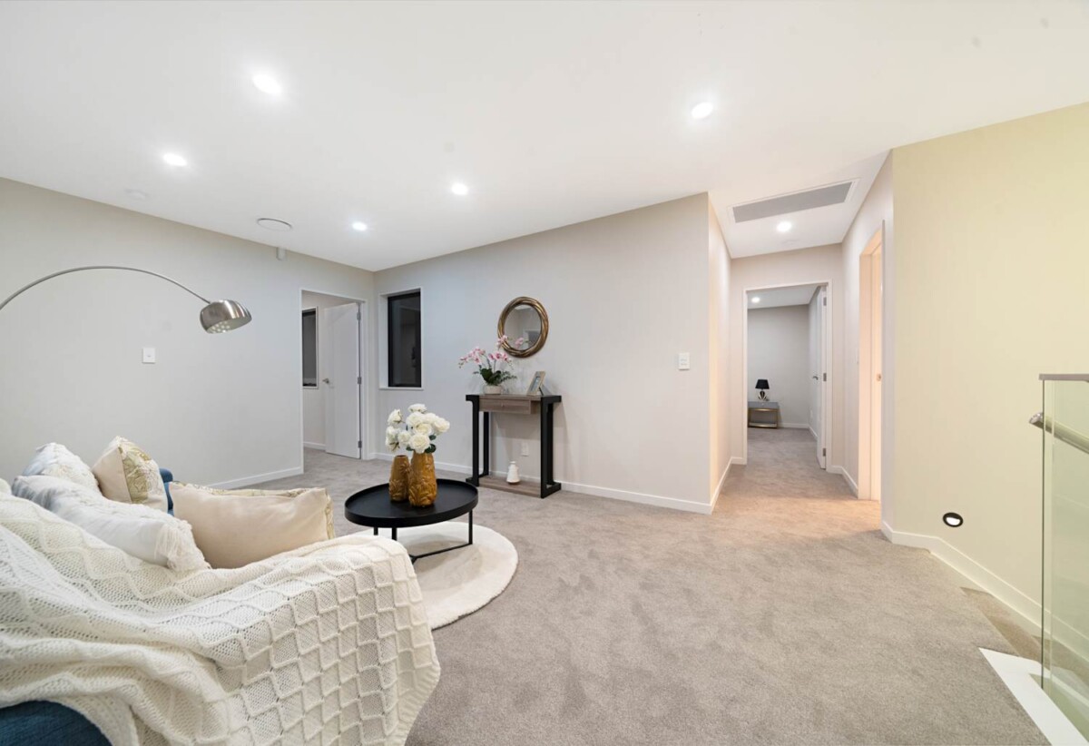 92 Godley Road, Green Bay, Auckland