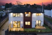 92 Godley Road, Green Bay, Auckland
