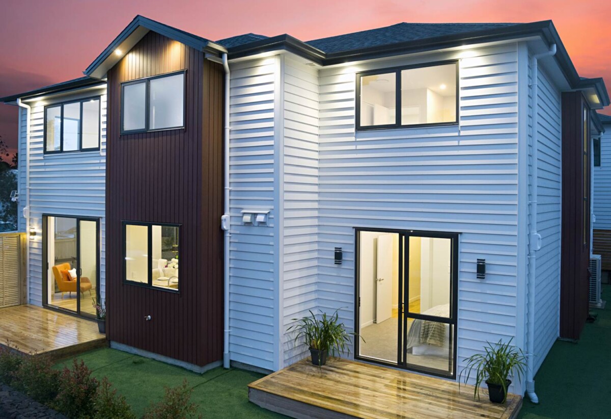 92 Godley Road, Green Bay, Auckland