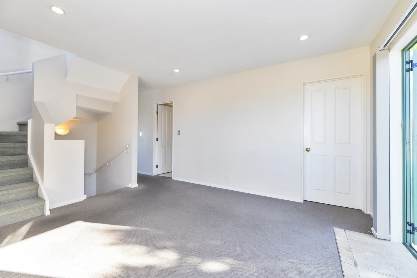 Do-up, 1 Highgrove Lane, Totara Vale, Auckland