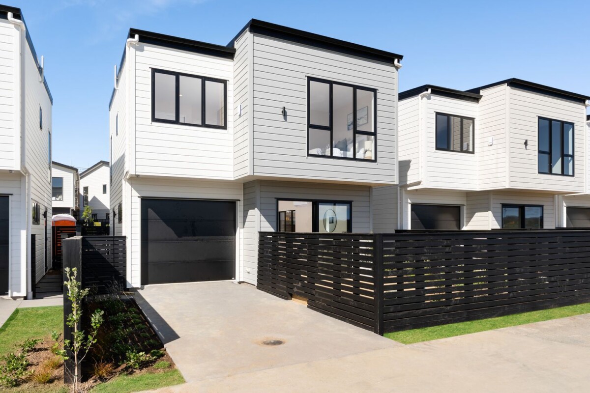 12 Greenbrier Street, Westgate