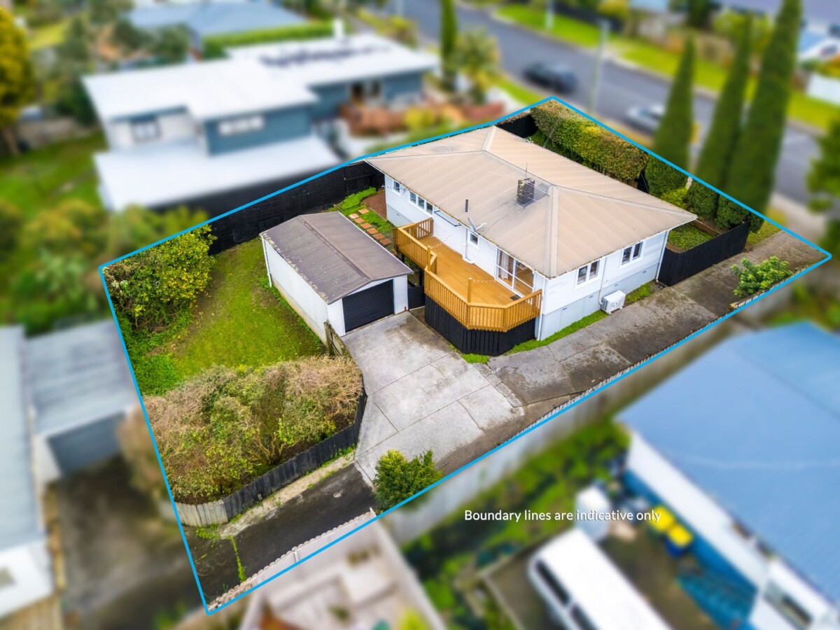 1/39 Lancaster Road, Beach Haven, Auckland