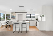 2/7 Rewarewa Road, Te Atatu Peninsula