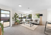 2/7 Rewarewa Road, Te Atatu Peninsula