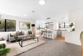2/7 Rewarewa Road, Te Atatu Peninsula