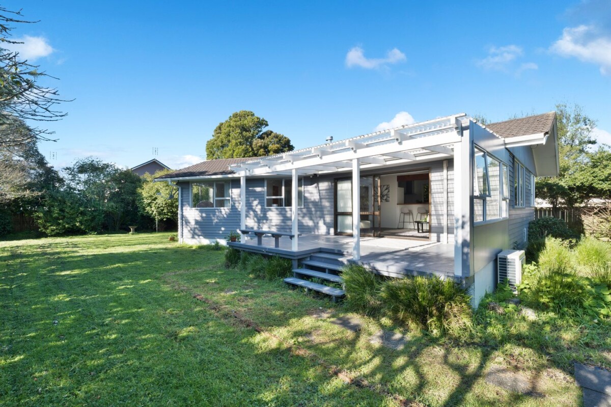 Conjunctionals welcome, 26 Tabitha Crescent, Henderson, Auckland