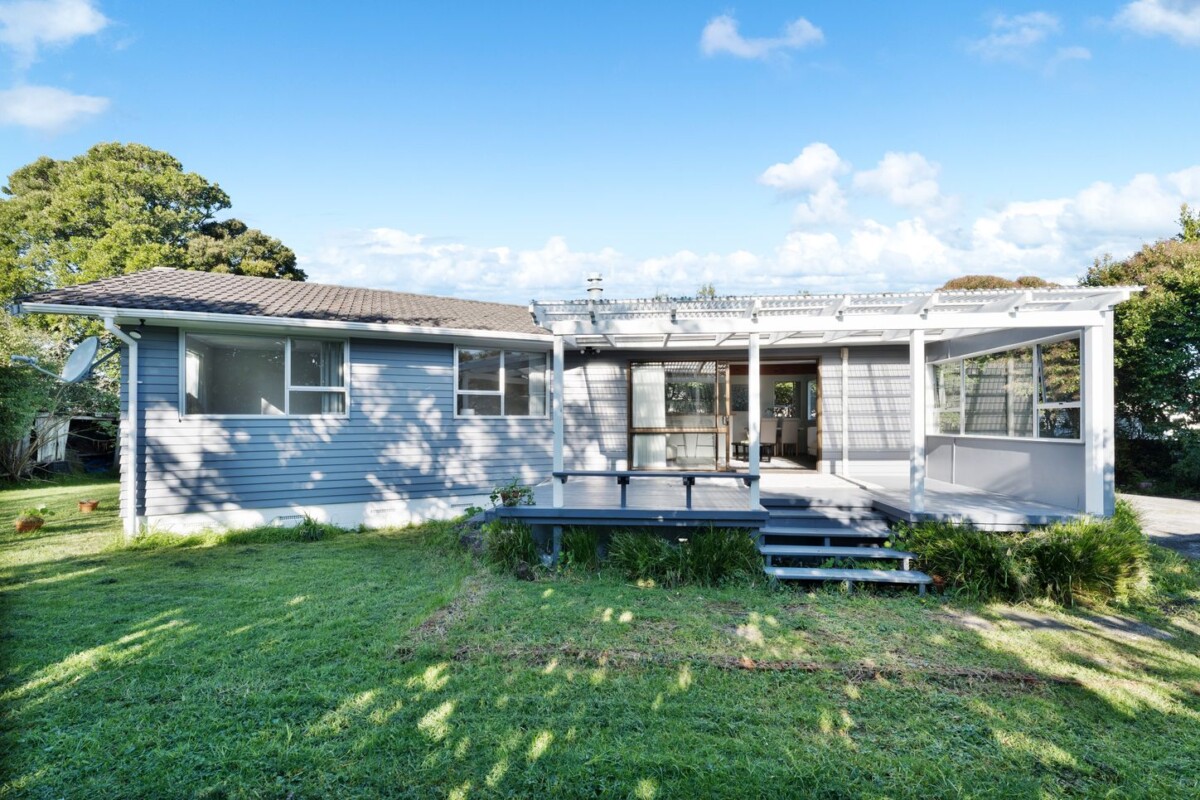 Conjunctionals welcome, 26 Tabitha Crescent, Henderson, Auckland