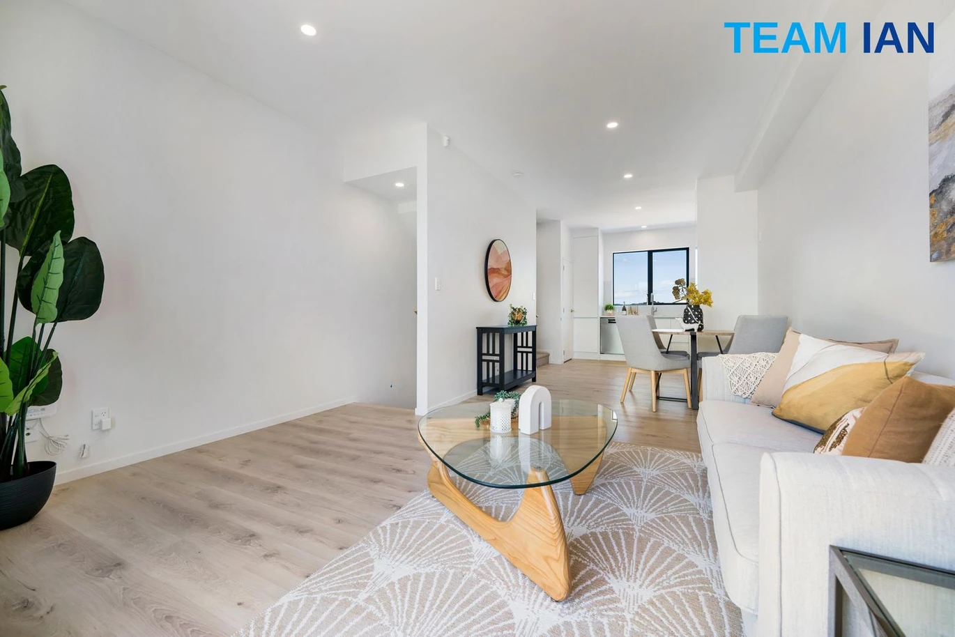 5/11 Kayle Glen, West Harbour, Auckland