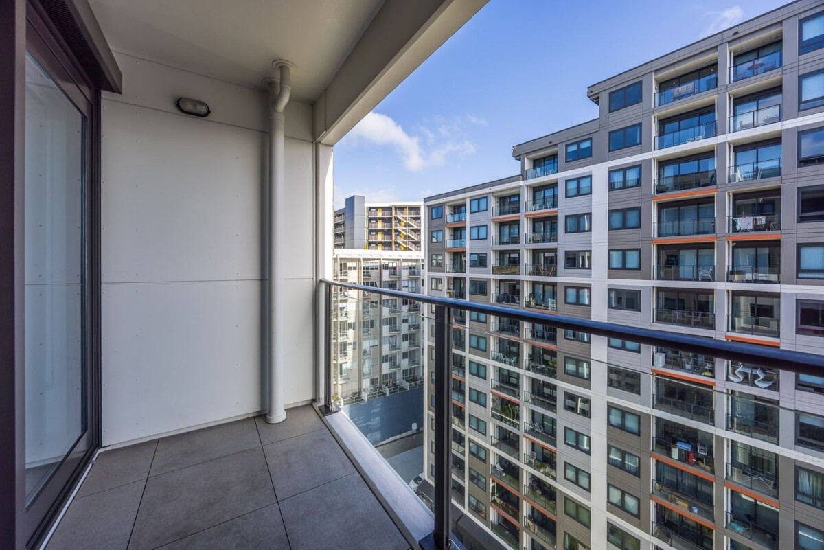 2 beds 1 bath apartment with 2 car parks, 1014/147 Nelson Street, Auckland, Auckland
