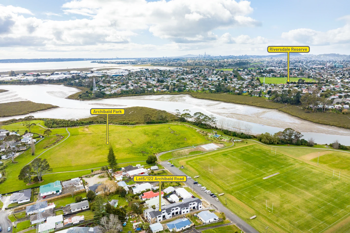 Right by the Park, welcome all conjunctional, 5/122 Archibald Road, Kelston, Auckland