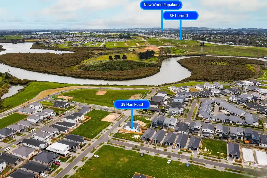 Walk to the new Ngaakoroa Primary School, 39A Hari Road, Karaka, Auckland