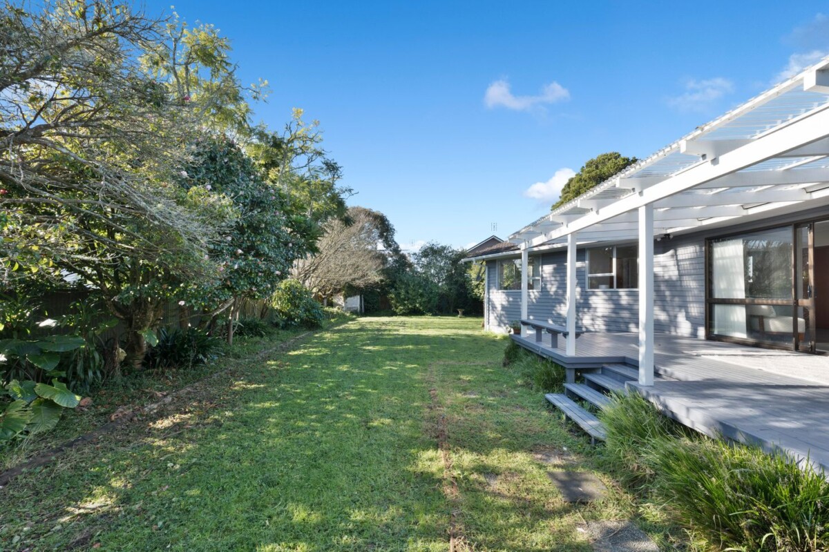 Conjunctionals welcome, 26 Tabitha Crescent, Henderson, Auckland