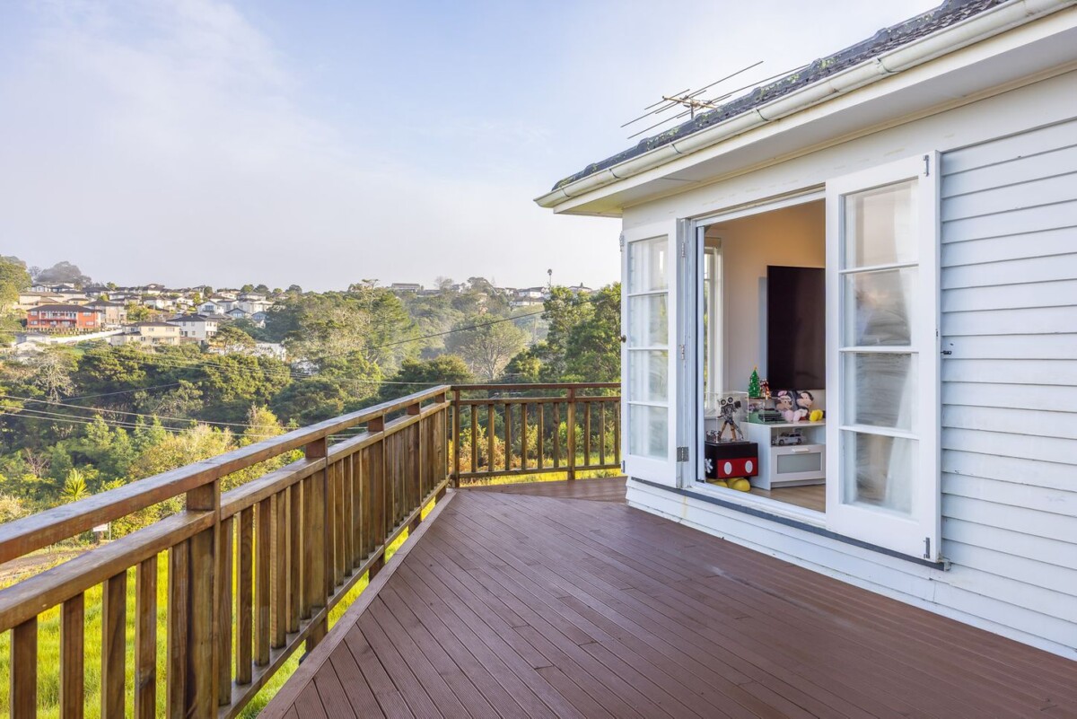 7 Chamberlain Road, Massey, Auckland