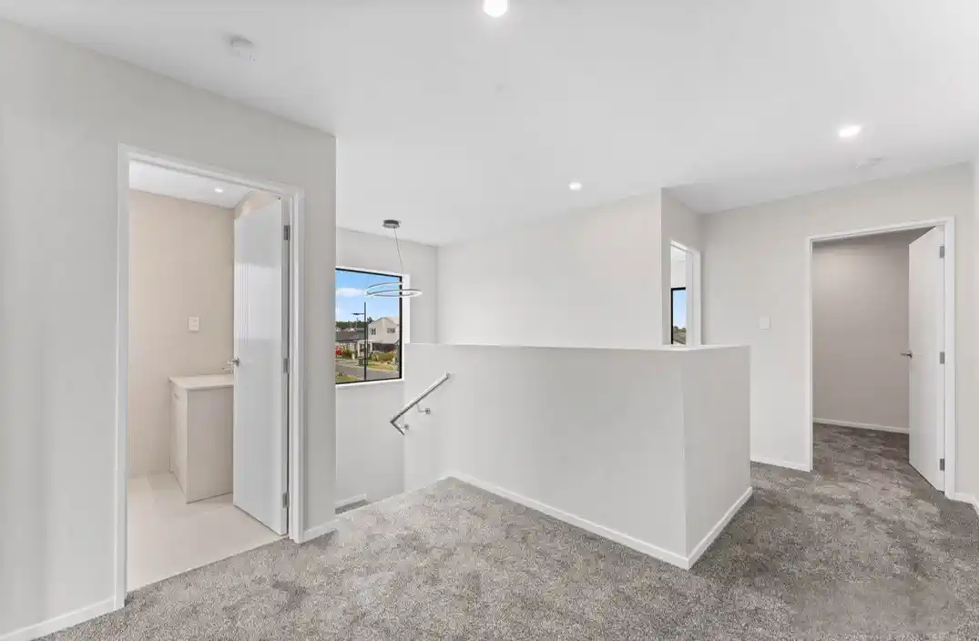 Walk to the new Ngaakoroa Primary School, 39A Hari Road, Karaka, Auckland