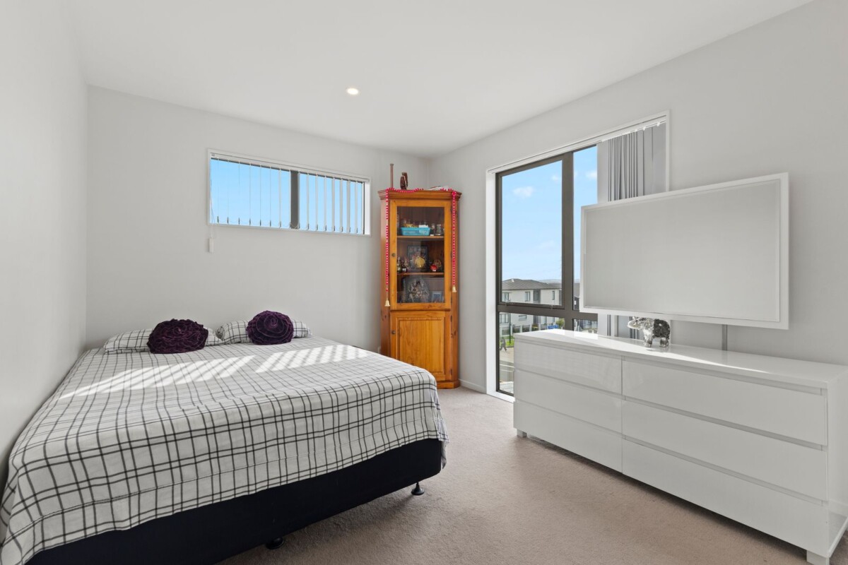 Ormiston school zone, Freehold 3 beds home on 164m2 section, 83 Thomas Road, Flat Bush, Auckland
