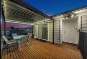 Must sell, 8A Iota Place, Clover Park, , Auckland