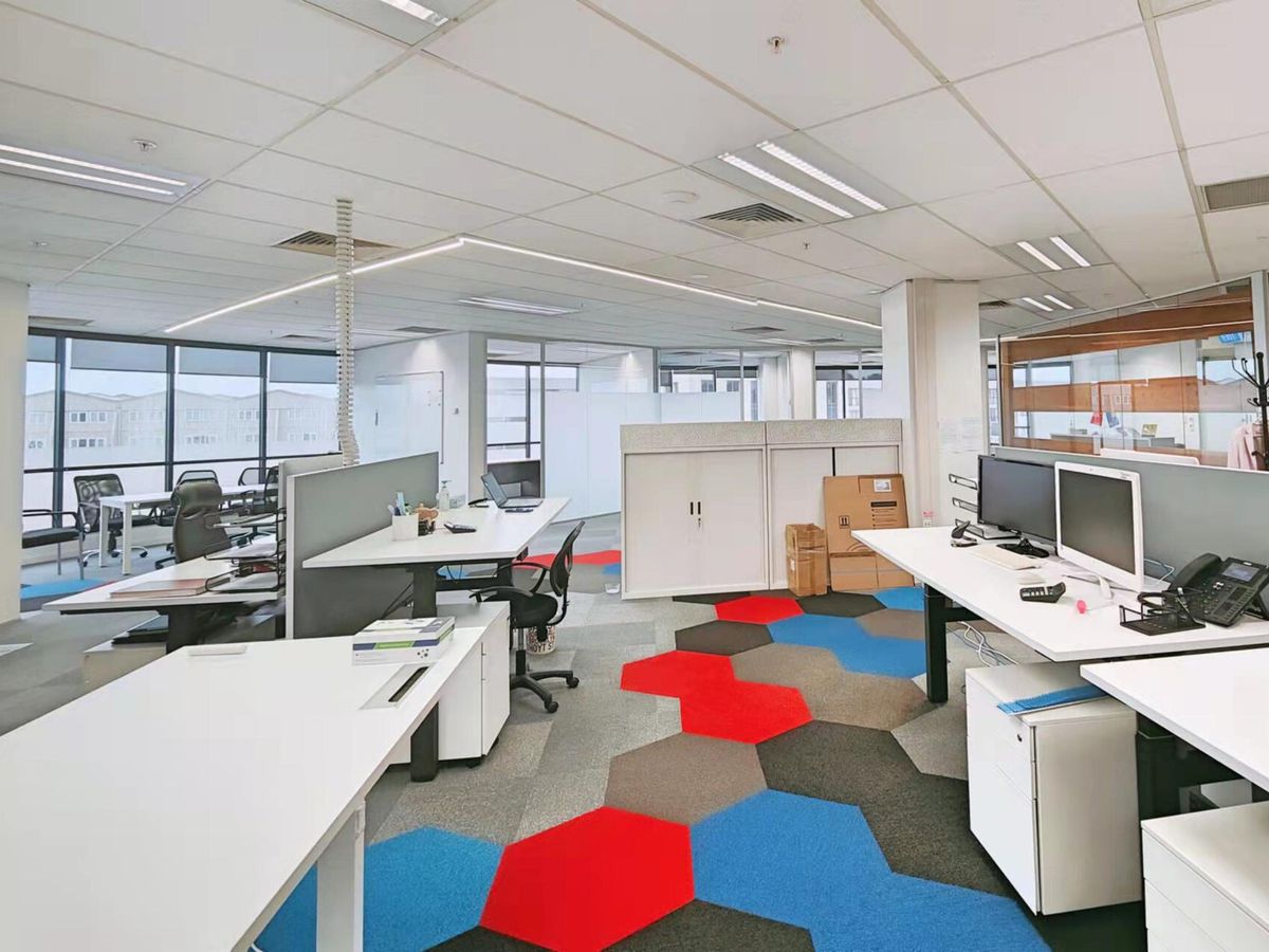 For lease, Three offices space available, floor size 110 m2, 300 m2,316 m2, 135 Broadway, Newmarket, Auckland