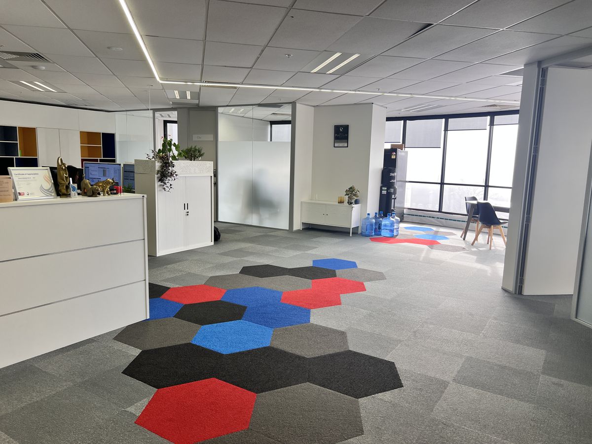 For lease, Three offices space available, floor size 110 m2, 300 m2,316 m2, 135 Broadway, Newmarket, Auckland