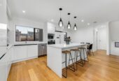 Priced under CV , 191m2 4 beds 3 baths house with garage, Centrally located – easy access to shops, public transport, parks, and amenities, 2/2 Marion Avenue, Mount Roskill, Auckland