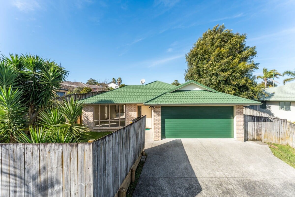 7 Xena Way, Henderson, Auckland