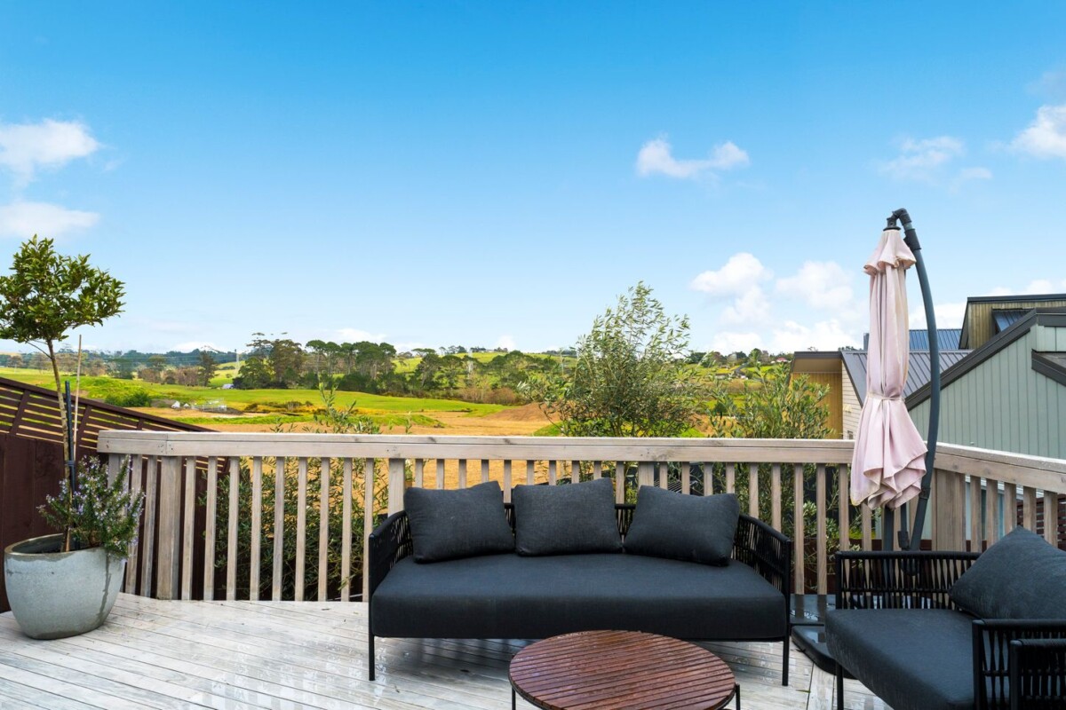 104 Waekahu Road, Westgate, , Auckland