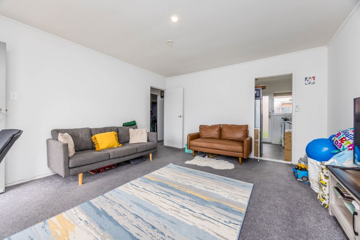 Long Held Family Trust Liquidates Assets, 1 to 4/105 Pilkington Road, Panmure, Auckland