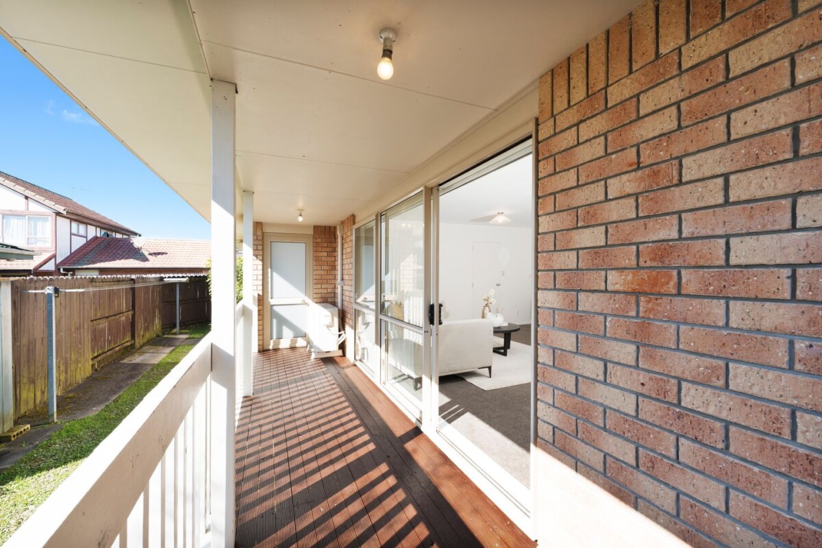 16 Munroe Road, Ranui, Auckland