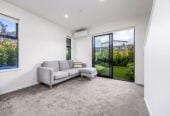 11/10 Fathom Place, Te Atatu Peninsula, , Auckland