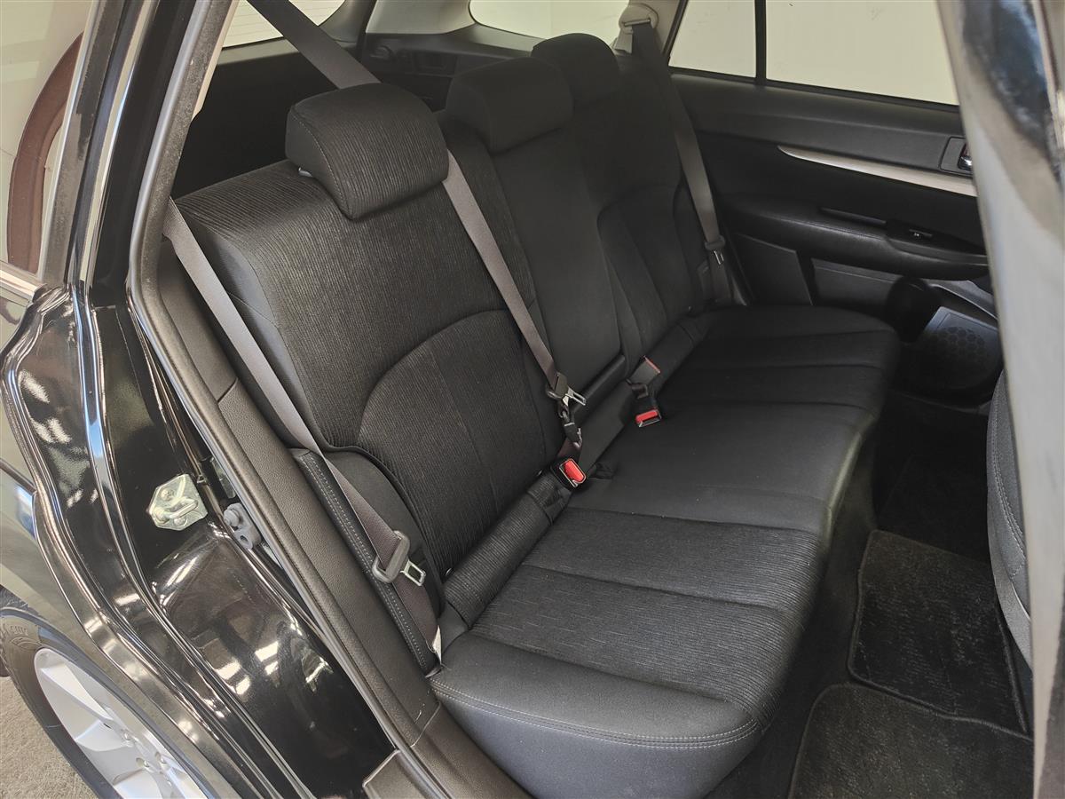 2012 Subaru Outback AWD/ETECTRIC SEAT/PUSH START Station Wagon Automatic, Petrol, 2,500 cc, 5 seats, 71,026 km