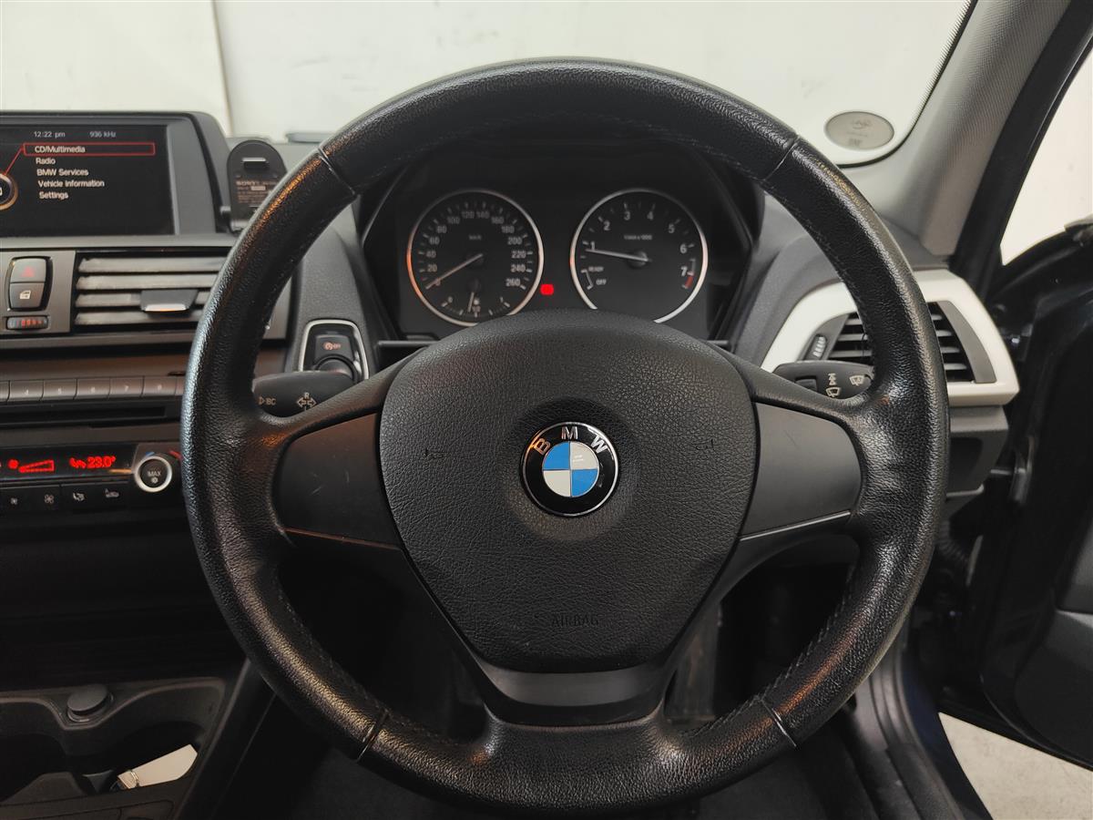 2011 BMW 116i 1.6 TURBO/1 OWNER/ALLOY WHEELS Hatchback Automatic, Petrol, 5 seats, 105,830 km