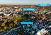 Priced under CV , 191m2 4 beds 3 baths house with garage, Centrally located – easy access to shops, public transport, parks, and amenities, 2/2 Marion Avenue, Mount Roskill, Auckland