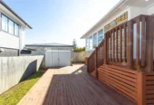 Move-in ready, RENOVATED standalone 3 beds 1.5 baths house on 290m2 section, close to schools, shops and public transport, 26A Jamaica Place, Blockhouse Bay, Auckland