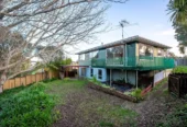 106 Sycamore Drive, Sunnynook, Auckland