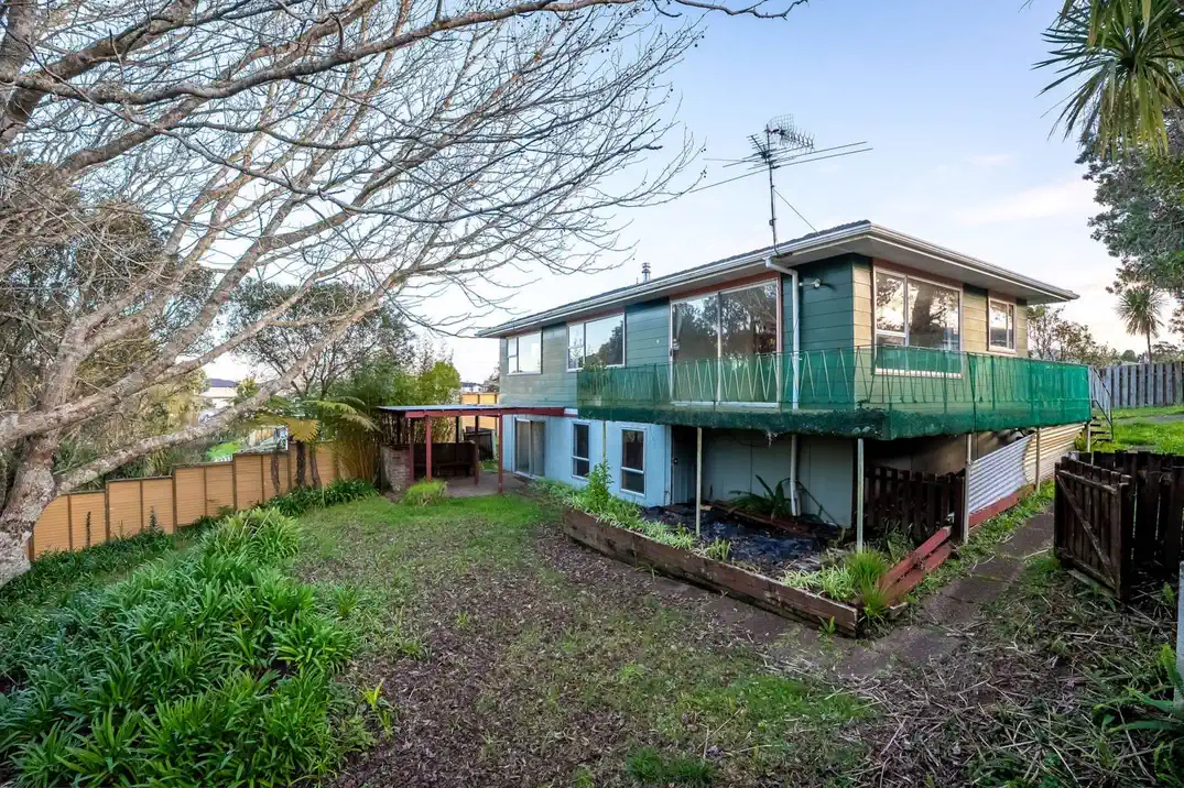 106 Sycamore Drive, Sunnynook, Auckland