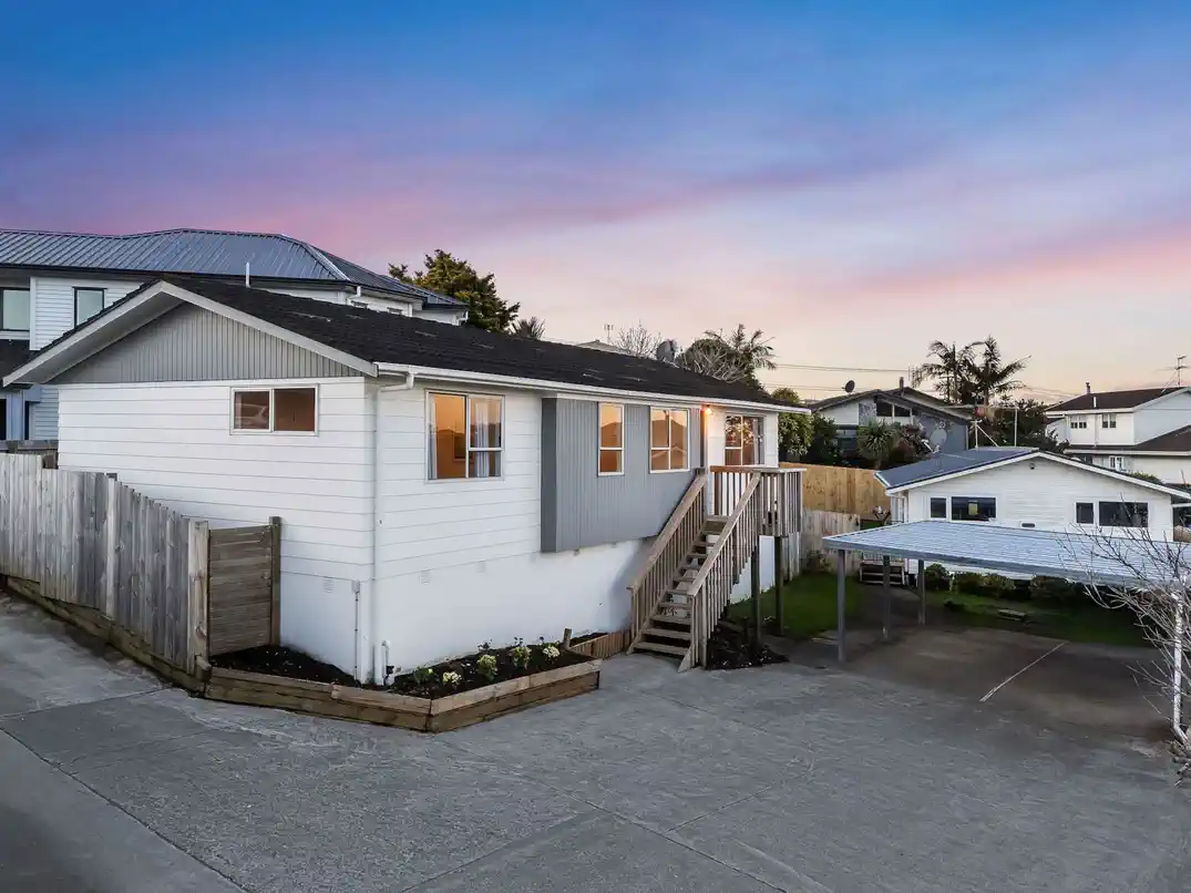 8 Corric Hill, Torbay, Auckland