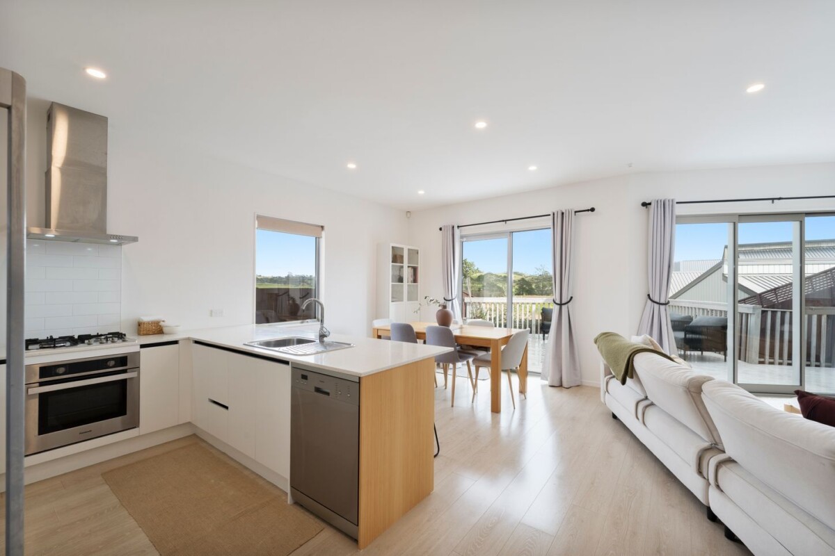 104 Waekahu Road, Westgate, , Auckland