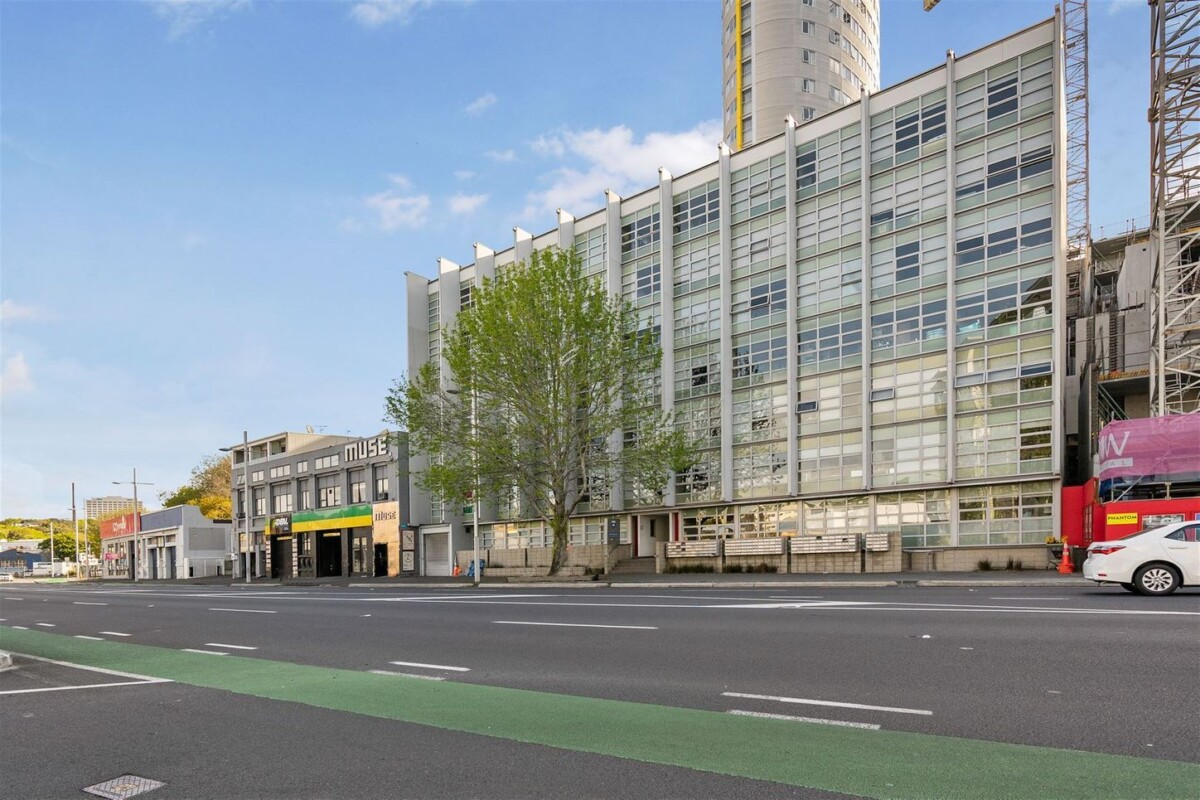 717/133 Beach Road, Auckland Central, Auckland