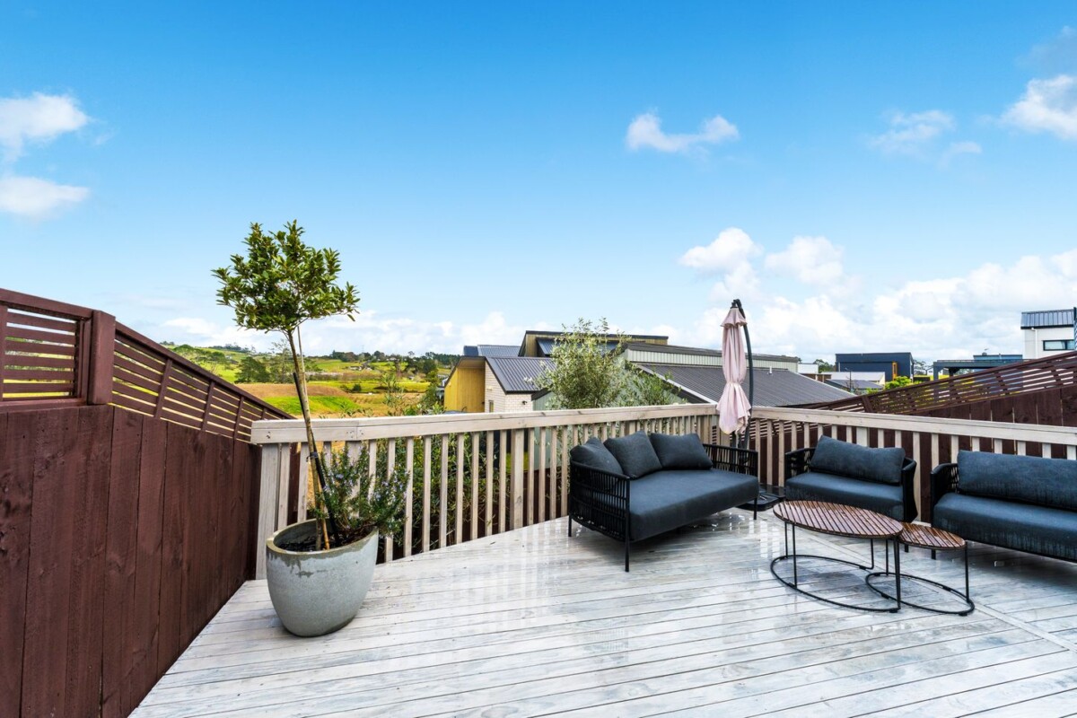 104 Waekahu Road, Westgate, , Auckland