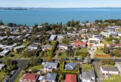 1/7 Barron Drive Green Bay, Auckland