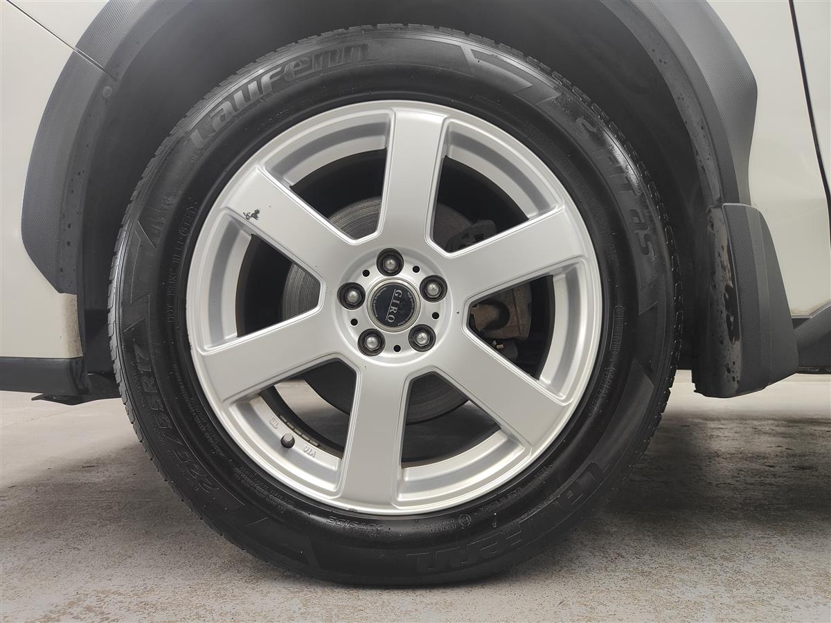 2014 Subaru XV HYBRID/AWD/REVERSE CAMERA/ Hatchback Automatic, 5 seats, Petrol, 2,000 cc, 101,932 km
