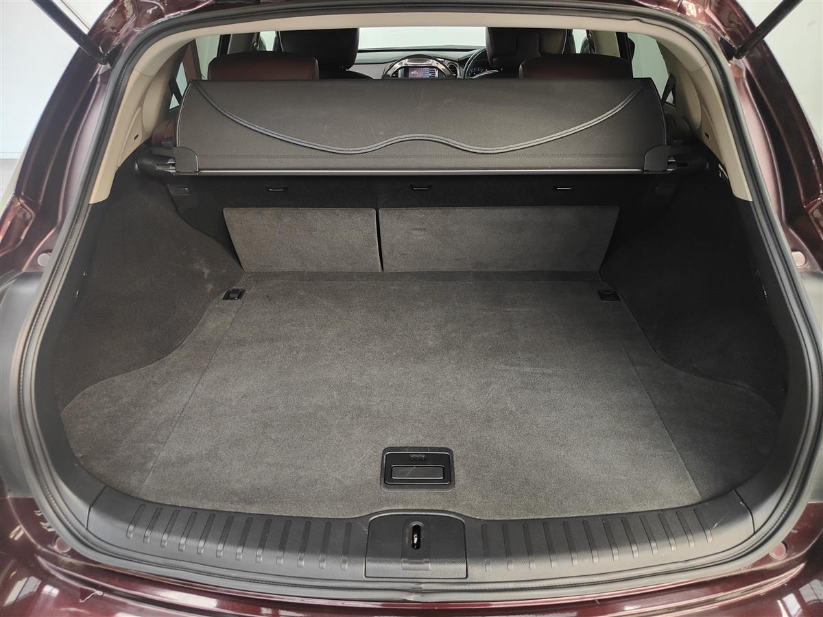 2013 Nissan Skyline 370GT CROSSOVER/FULL LEATHER/ Hatchback Automatic, 5 seats, Petrol, 3,700 cc, 111,206 km